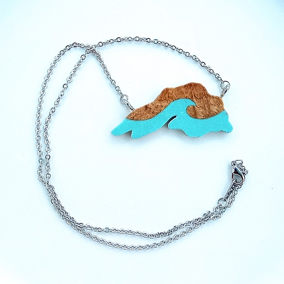 Wood and Turquoise Lake Superior Necklace - Picture 2 of 3